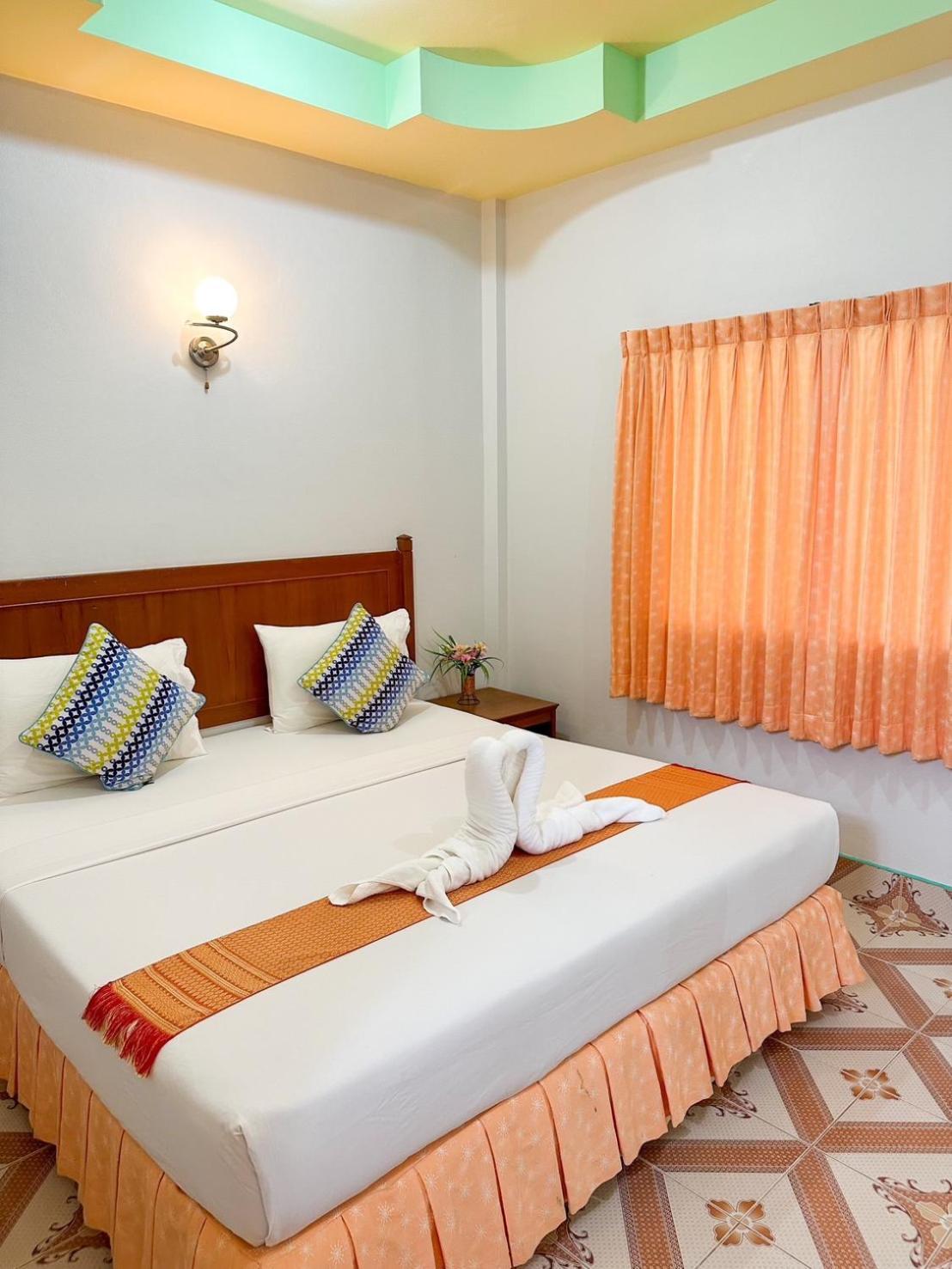 Sunsea Resort Baan Khai Exteriör bild