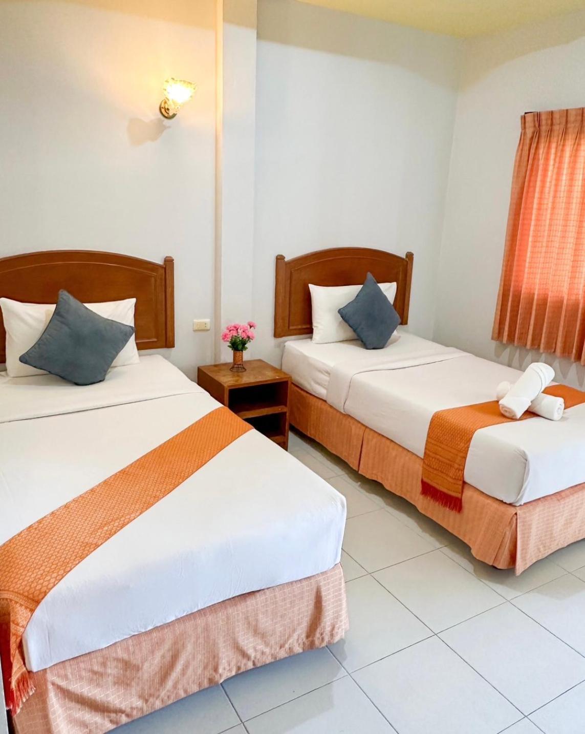 Sunsea Resort Baan Khai Exteriör bild