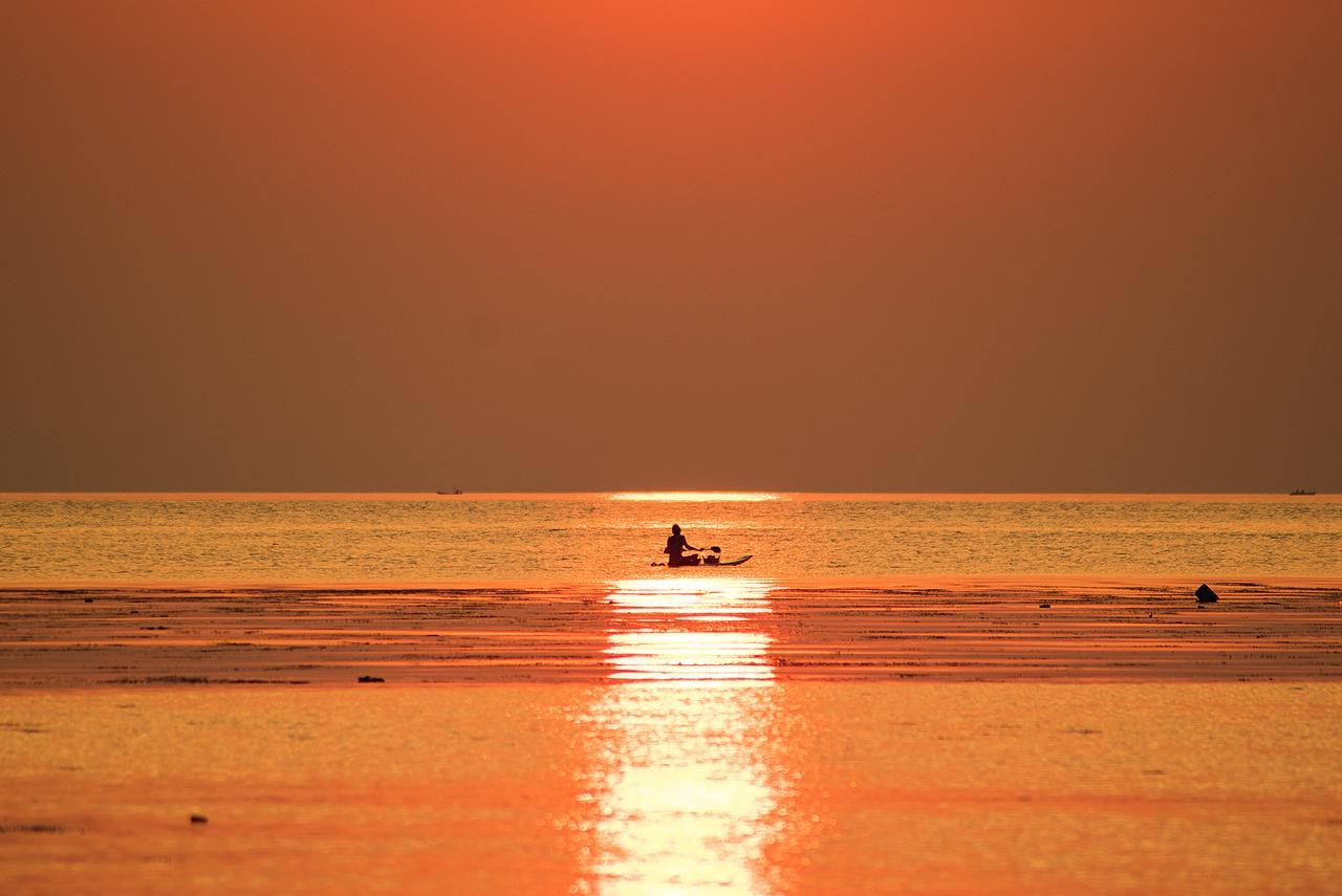 Sunsea Resort Baan Khai Exteriör bild