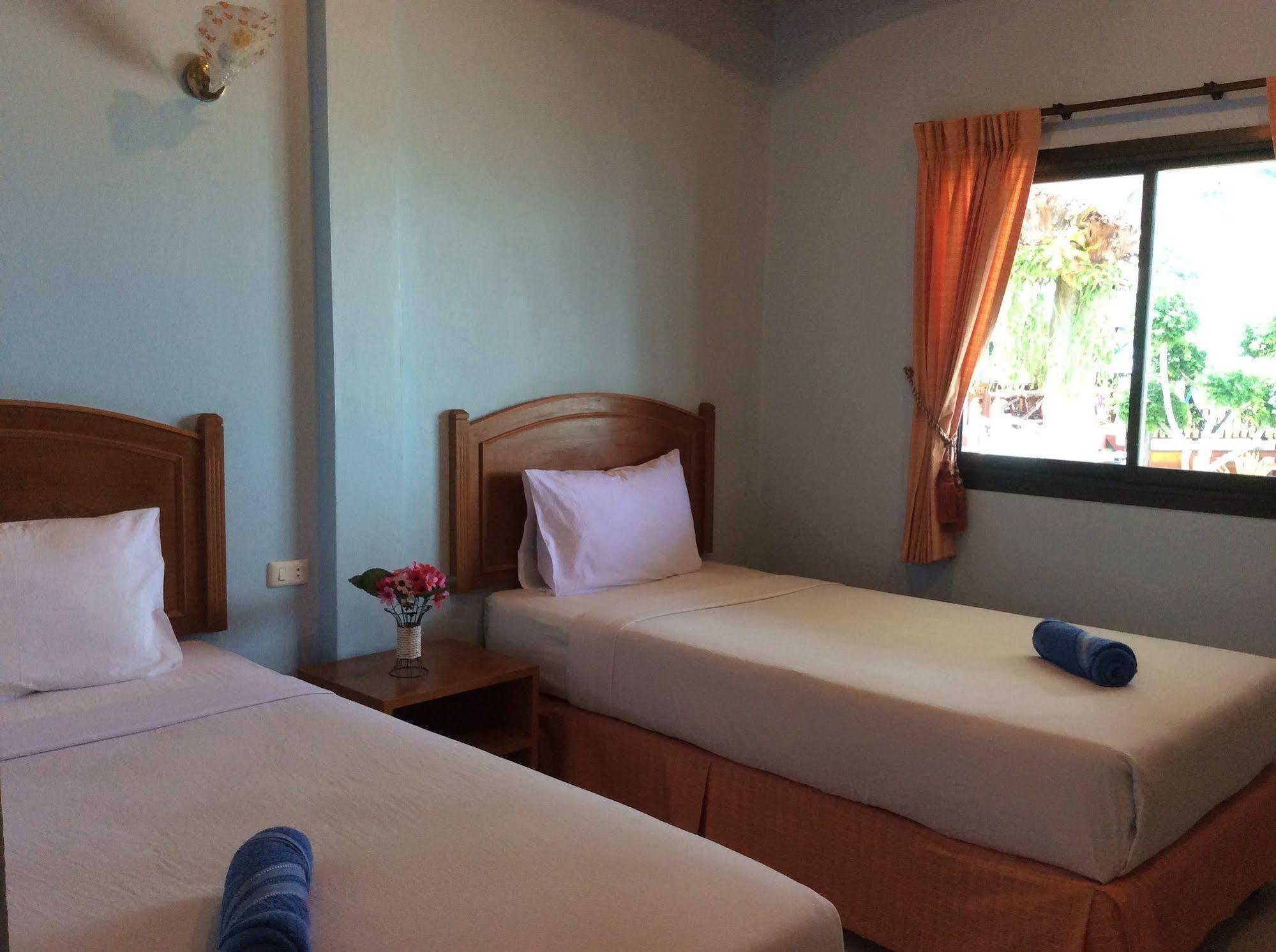 Sunsea Resort Baan Khai Exteriör bild